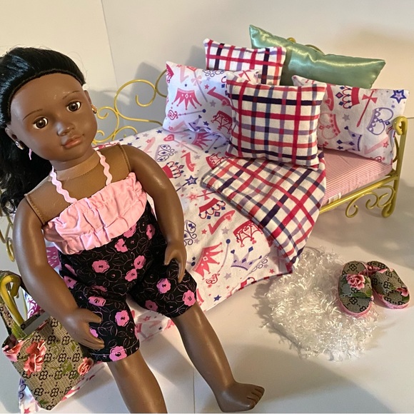 Reversible 6 piece soft minky doll bedding set - Picture 6 of 10